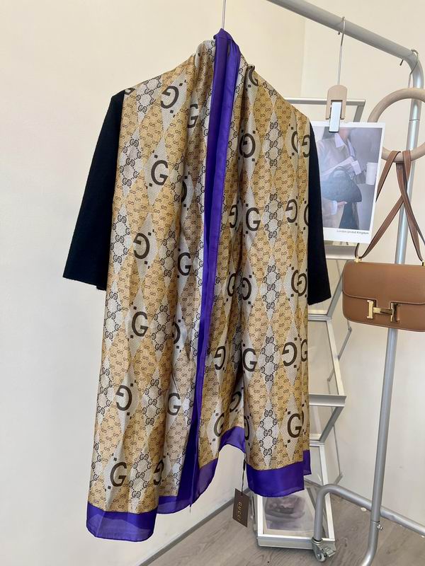 Gucci silk scarf 90-180cm E15 (6)